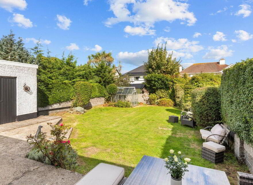 27 Woodbine Avenue, Booterstown, A94XV84