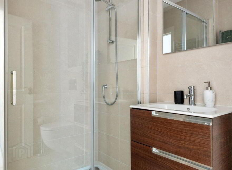 Apartment 3 Greygates Hall, Roebuck Avenue, Mount Merrion, A94FC67