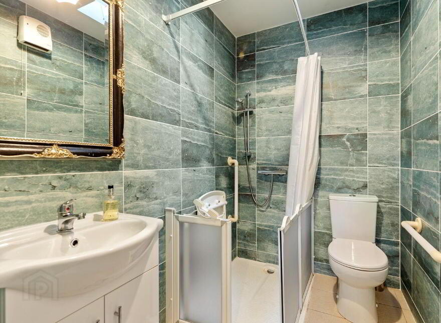 53 Rosemount Court, Booterstown, A94VX66