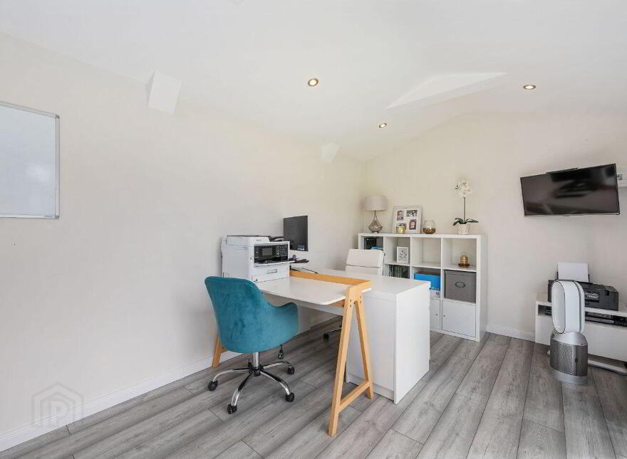 Ashbury, Carrigaline Road, Douglas, T12YY7A