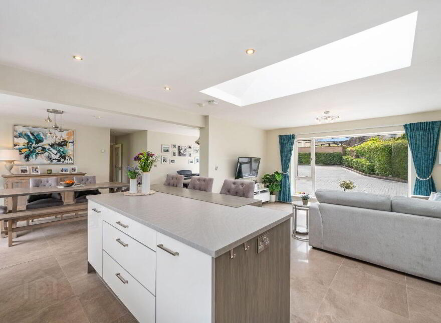 Ashbury, Carrigaline Road, Douglas, T12YY7A