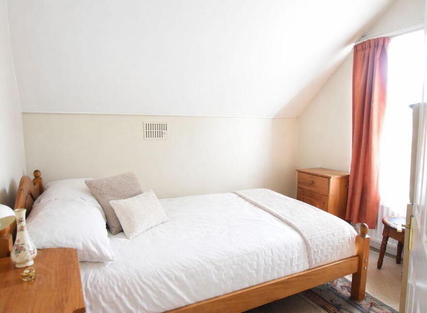 3 Hollyville, Curragh Road, Turners Cross, T12FDW0