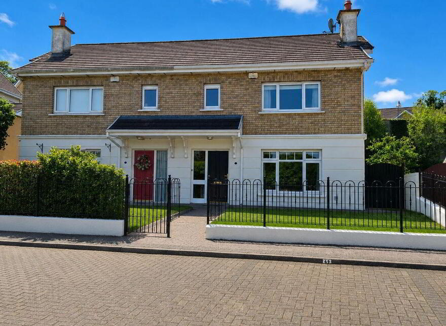 69 Clarkes Wood, Mount Oval Village, Rochestown, T12H6WR
