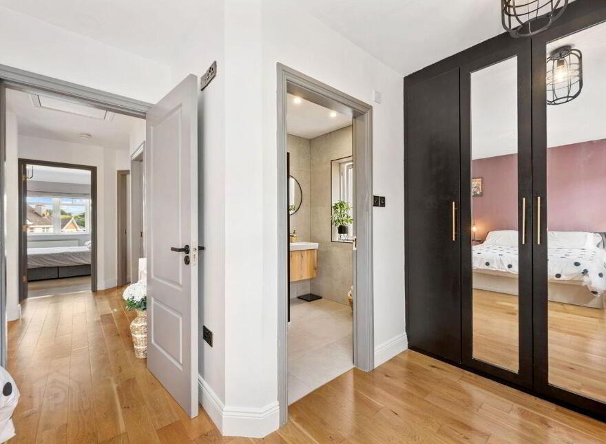 55 The Drive, Harbour Heights, Passage West, T12P9DP
