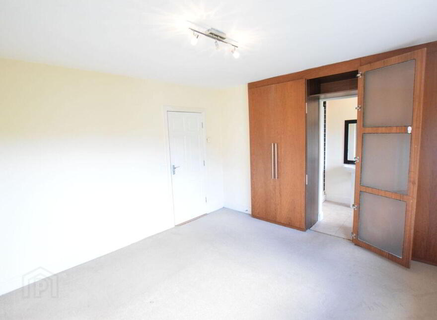 72 Rowan Hill, Mount Oval Village, Rochestown, T12DAC0