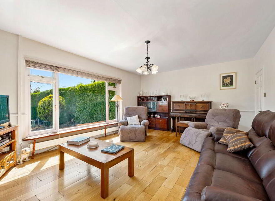Lavanagh, Sunnyside, Rochestown, T12WN2P