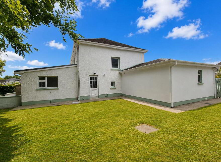 9 Rathmore Lawn, South Douglas Road, Cork City Centre, T12X32Y