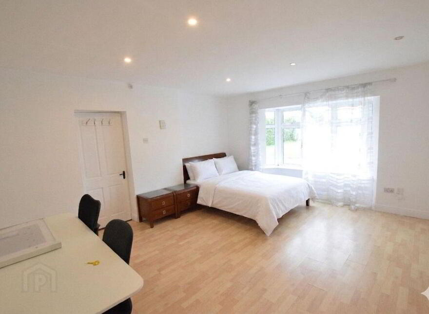 9 Rathmore Lawn, South Douglas Road, Cork City Centre, T12X32Y