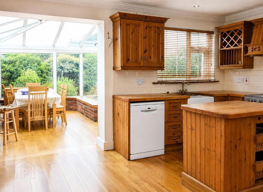 114 Silversprings Court, Silversprings, T23R2PW
