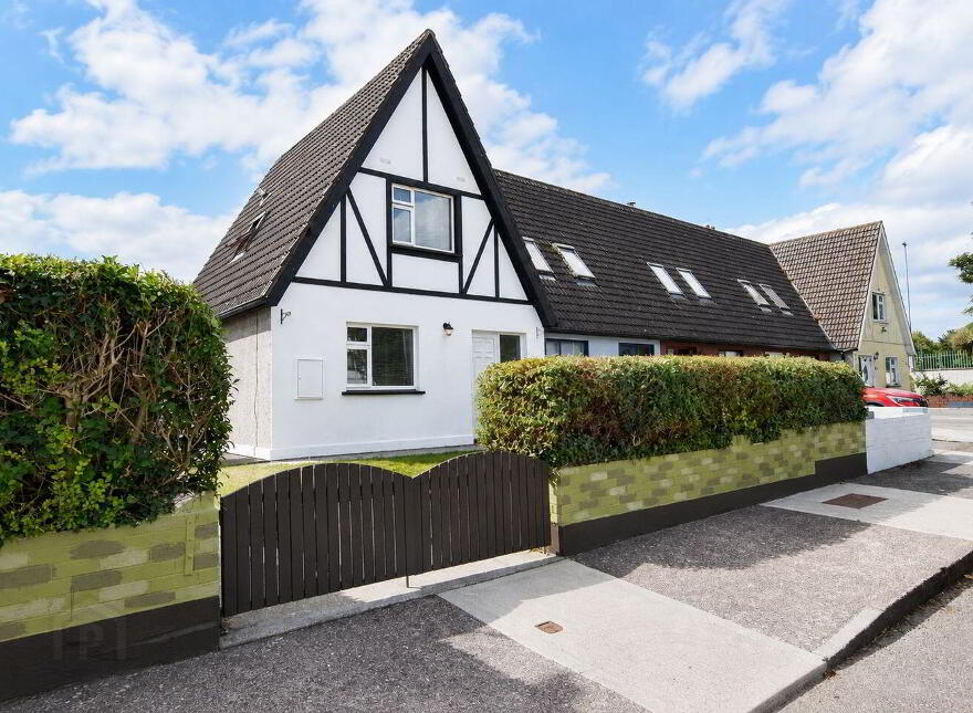 21 Rockwood, Mahon, T12X32T photo