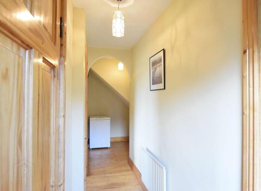21 Rockwood, Mahon, T12X32T