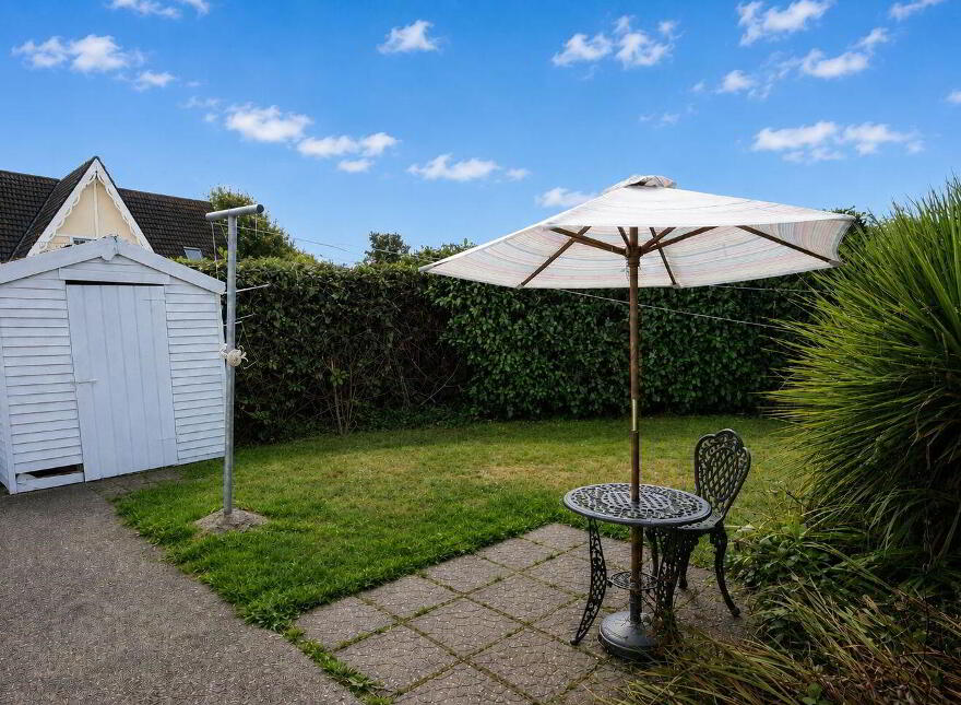 21 Rockwood, Mahon, T12X32T