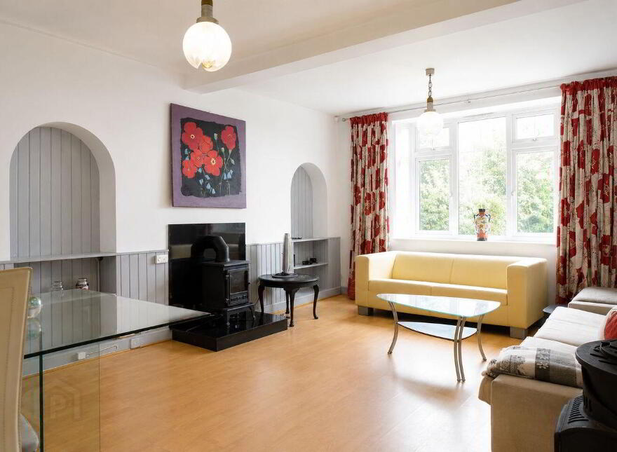 1 Rockview Terrace, Middle Glanmire Road, Montenotte, T23N017
