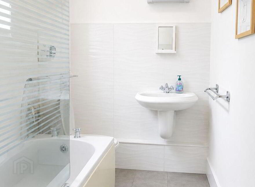 1 Rockview Terrace, Middle Glanmire Road, Montenotte, T23N017