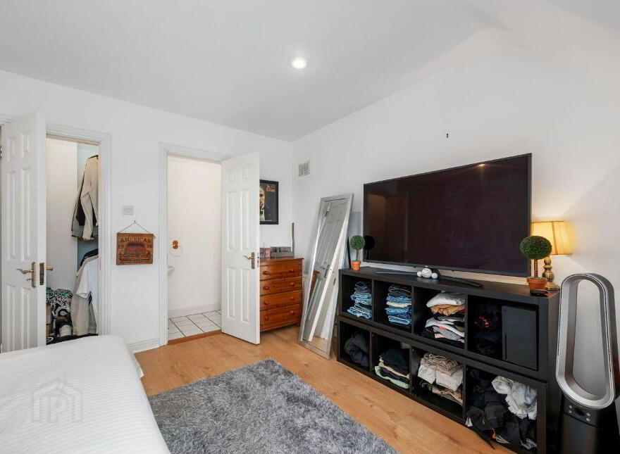 Wilbury, Ballinrea, Douglas, P43P661
