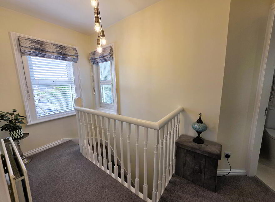11 Bellevue Park, Lisburn, BT28 3DL