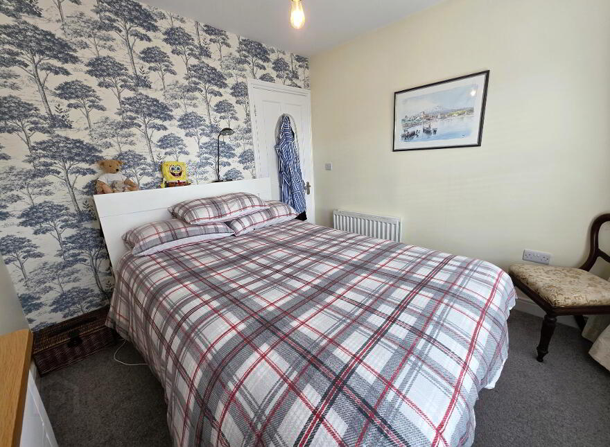 11 Bellevue Park, Lisburn, BT28 3DL