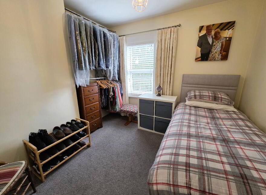 11 Bellevue Park, Lisburn, BT28 3DL