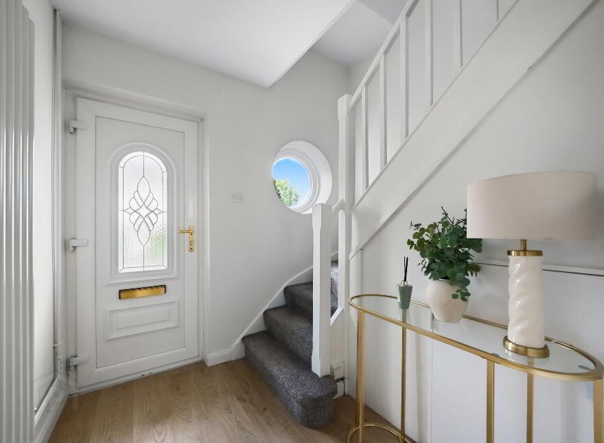 156 Locksley Park, Upper Lisburn Road, Belfast, BT10 0AT