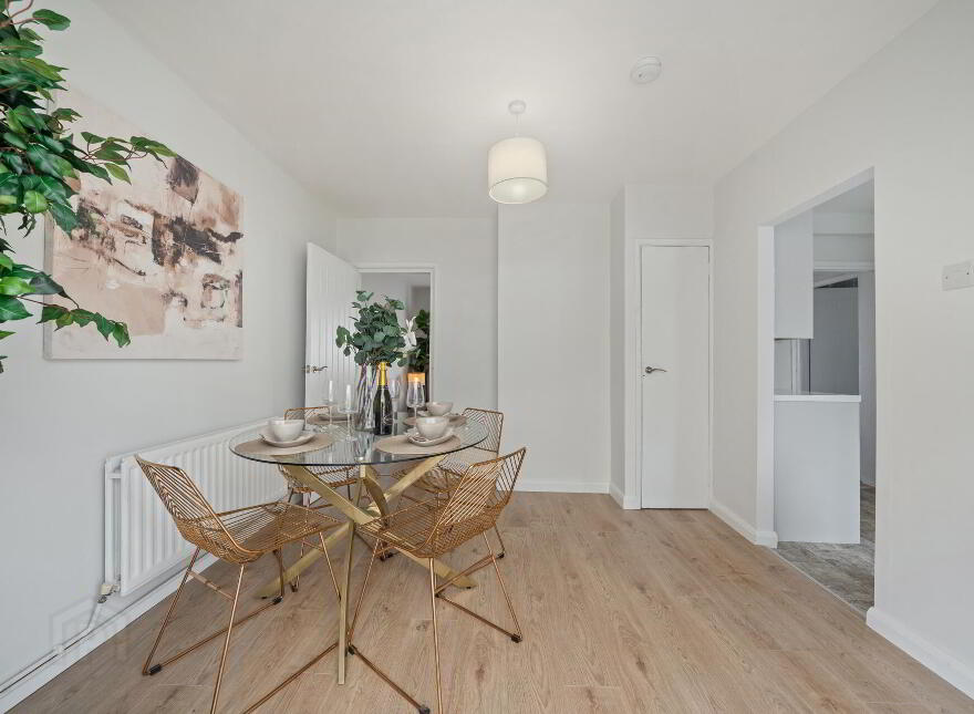 156 Locksley Park, Upper Lisburn Road, Belfast, BT10 0AT