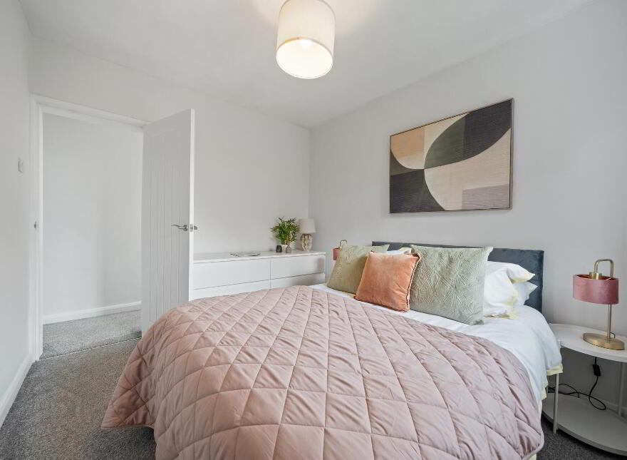 156 Locksley Park, Upper Lisburn Road, Belfast, BT10 0AT