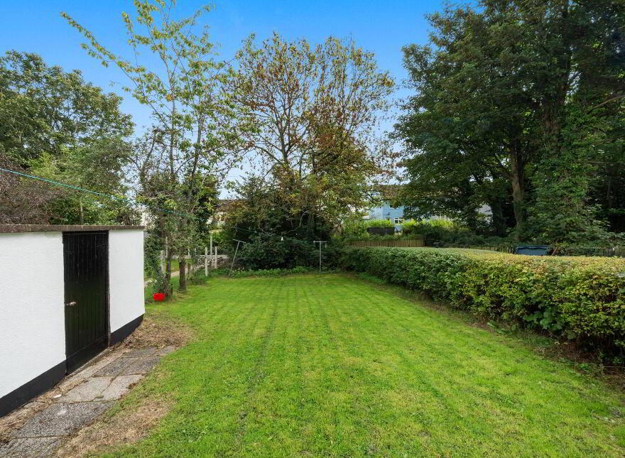 156 Locksley Park, Upper Lisburn Road, Belfast, BT10 0AT