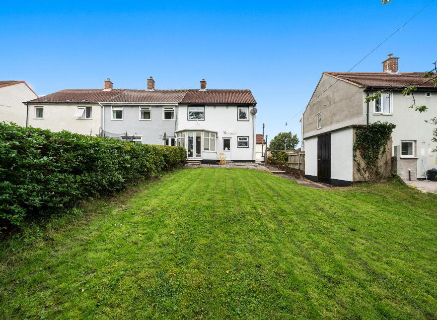 156 Locksley Park, Upper Lisburn Road, Belfast, BT10 0AT