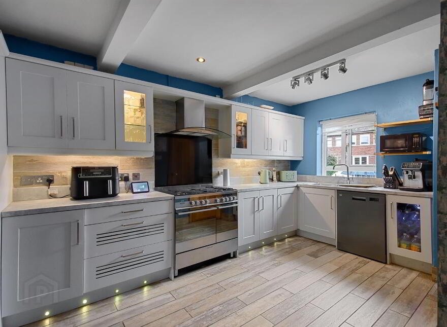 2 Edenvale Gardens, Belfast, BT4 2BD