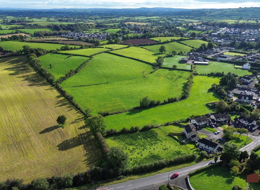 Dromore Road, Fintona, BT78 2DJ