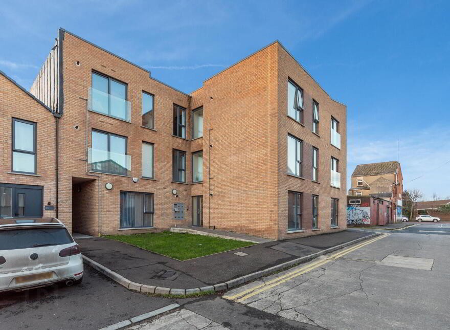 Apartment 2 32 Gardiner Street, Belfast, BT13 2GT