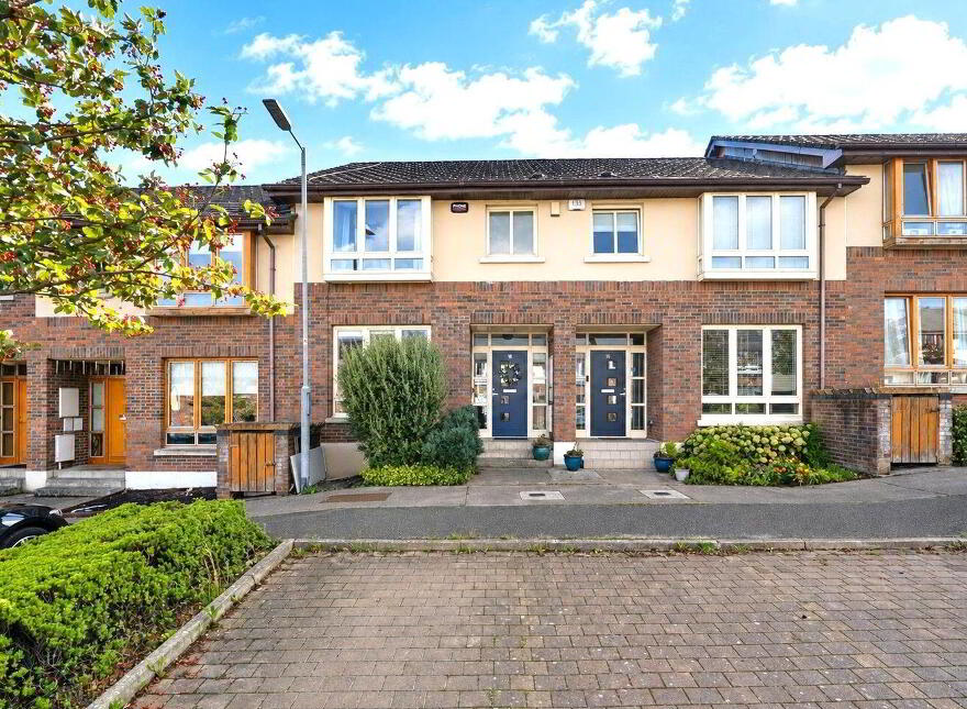 18 Belarmine Drive, Stepaside, D18CH98 photo
