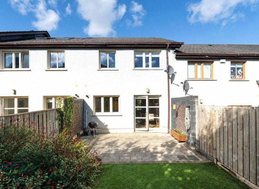 18 Belarmine Drive, Stepaside, D18CH98