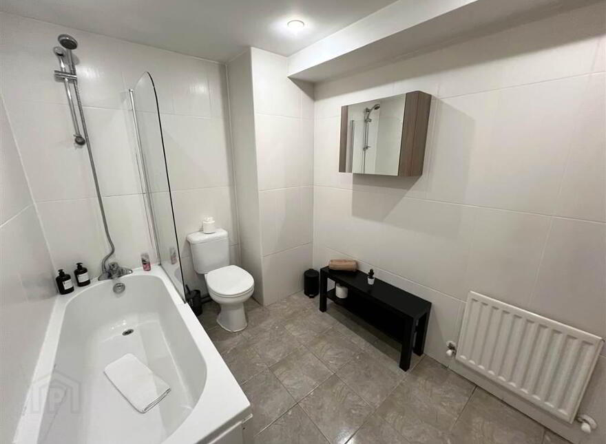 16 Shaftesbury Court, Marcus Ward Street, Belfast, BT7 1RY