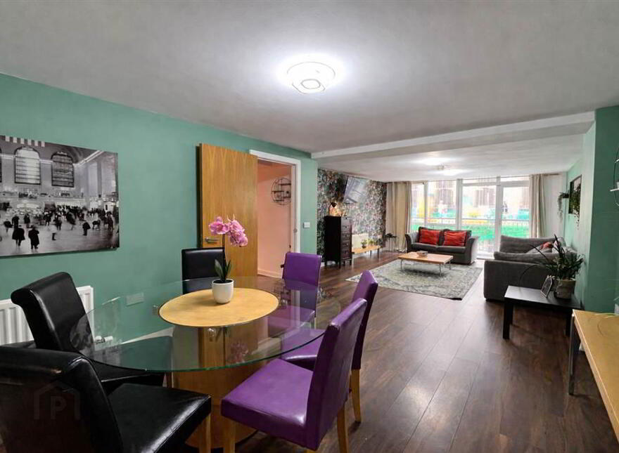 16 Shaftesbury Court, Marcus Ward Street, Belfast, BT7 1RY