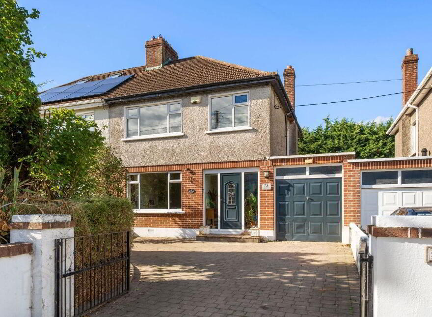 75 Larchfield Road, Goatstown, D14XA50 photo