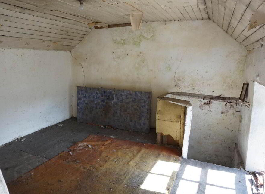 Mullaunnasmear, Bunclody, Y21Y478