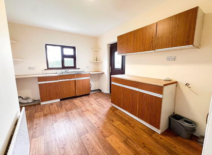 Keeraun, Ballymoneen Road, Rahoon, H91P2CC