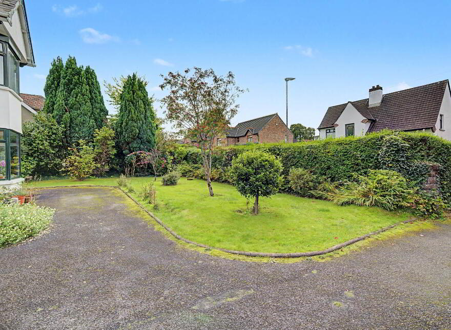 18 Deanfield, Limavady Road, Derry, BT47 6HY