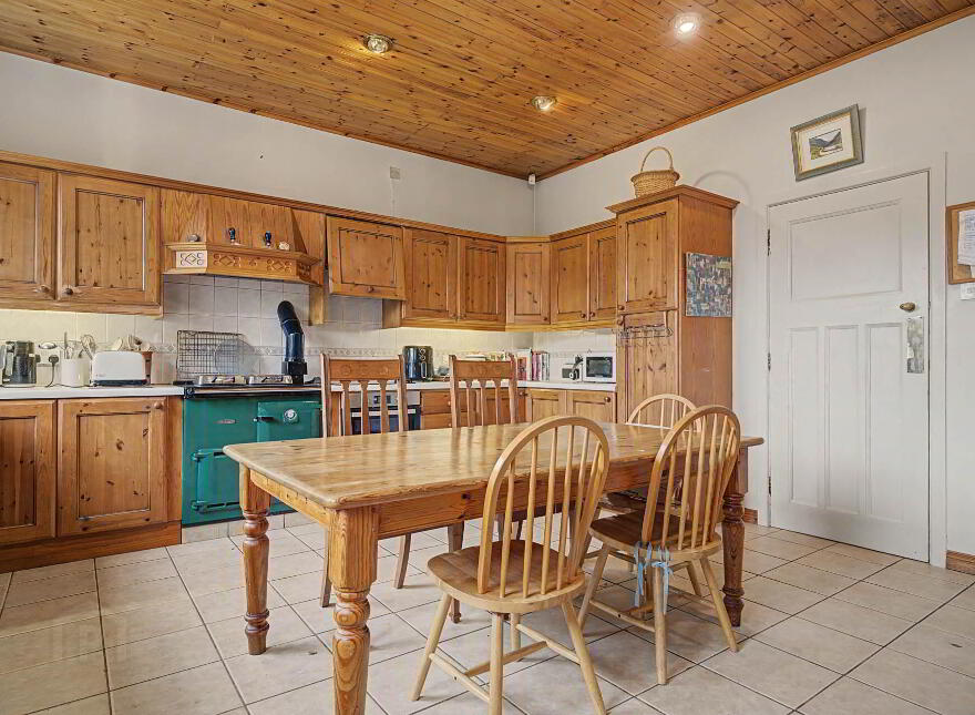 18 Deanfield, Limavady Road, Derry, BT47 6HY