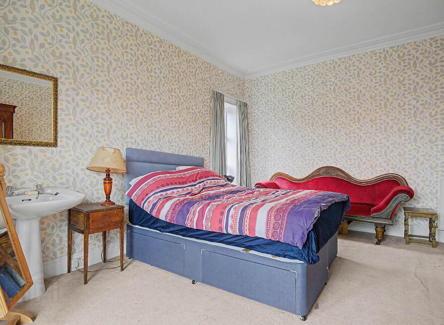 18 Deanfield, Limavady Road, Derry, BT47 6HY