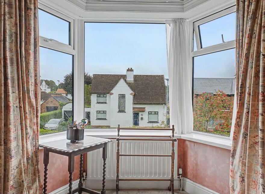 18 Deanfield, Limavady Road, Derry, BT47 6HY