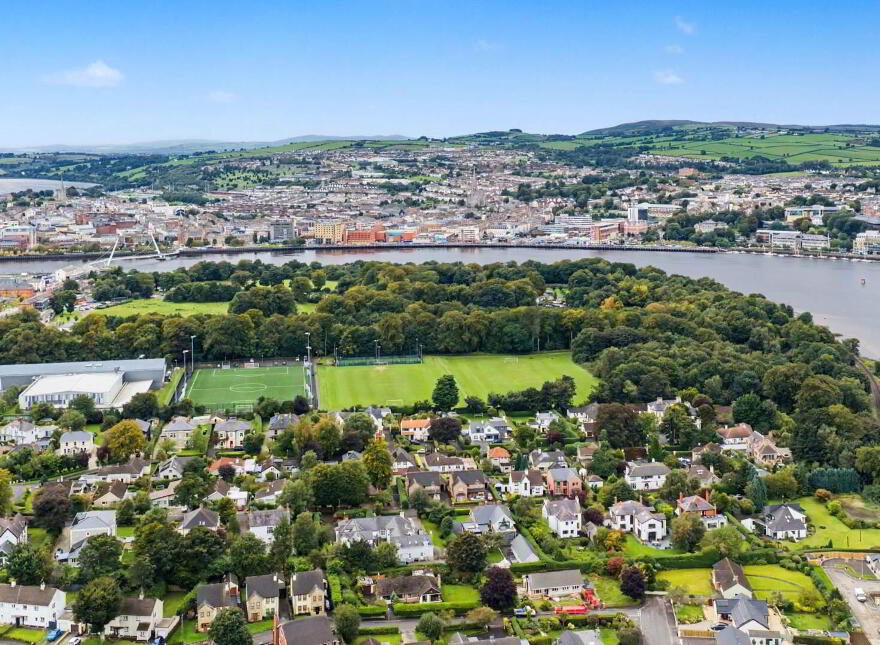18 Deanfield, Limavady Road, Derry, BT47 6HY