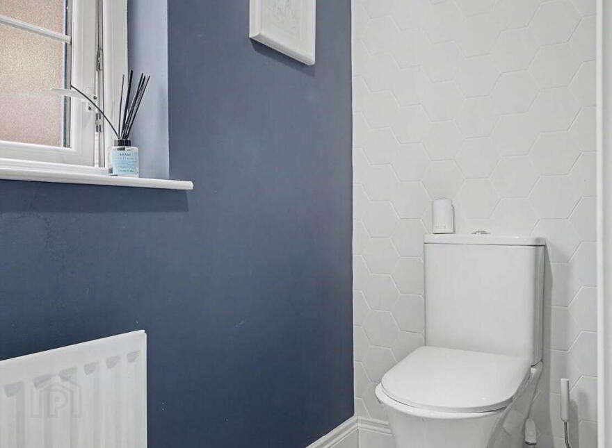 25 Brookmount, Dalys Brae, Derry, BT47 5AD