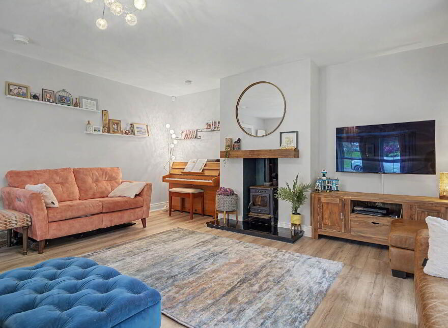 25 Brookmount, Dalys Brae, Derry, BT47 5AD