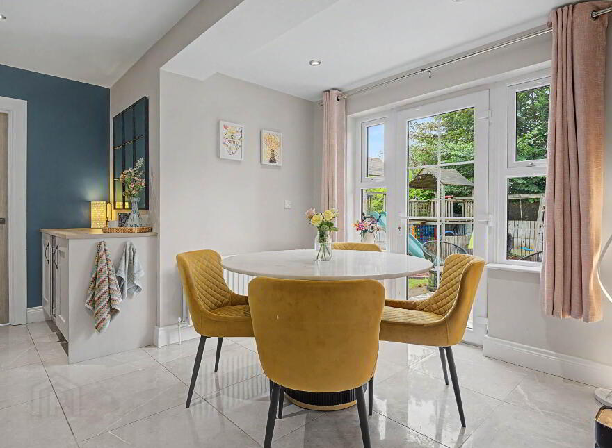 25 Brookmount, Dalys Brae, Derry, BT47 5AD