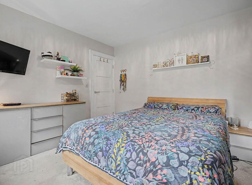 25 Brookmount, Dalys Brae, Derry, BT47 5AD