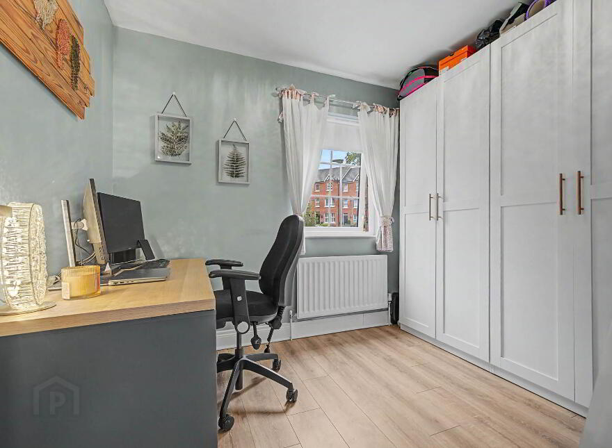 25 Brookmount, Dalys Brae, Derry, BT47 5AD