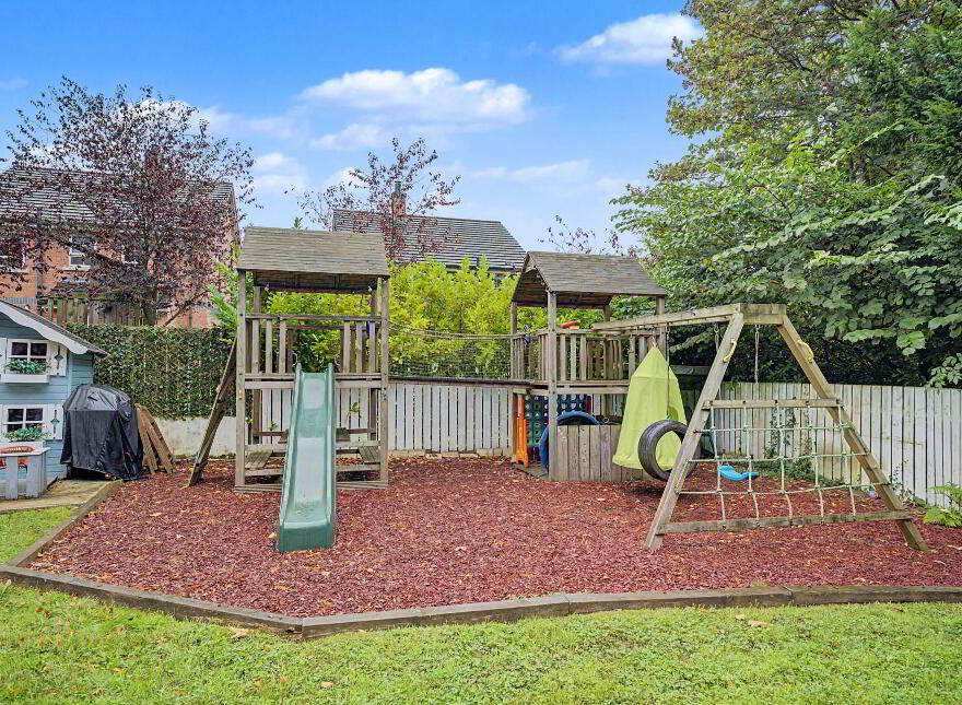 25 Brookmount, Dalys Brae, Derry, BT47 5AD