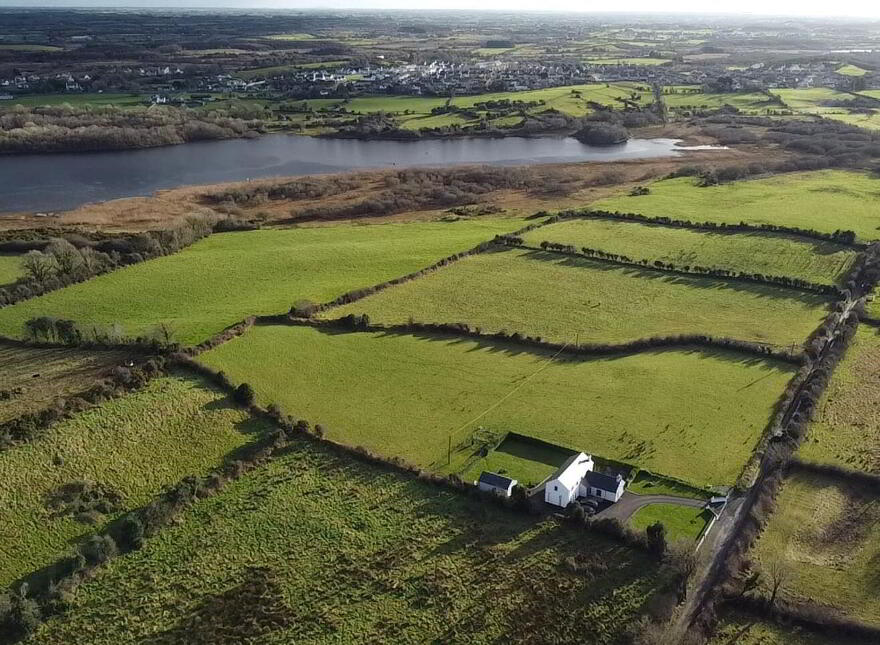 Lagnavaddoge, Castlebar