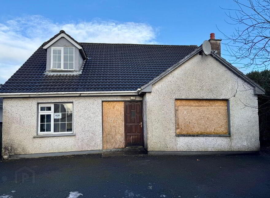 92 Knockaphunta Park, Castlebar, F23A586